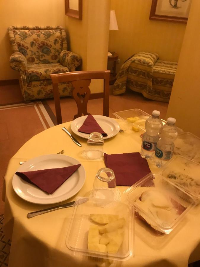 阿拉戈纳公寓酒店 巴勒莫 外观 照片